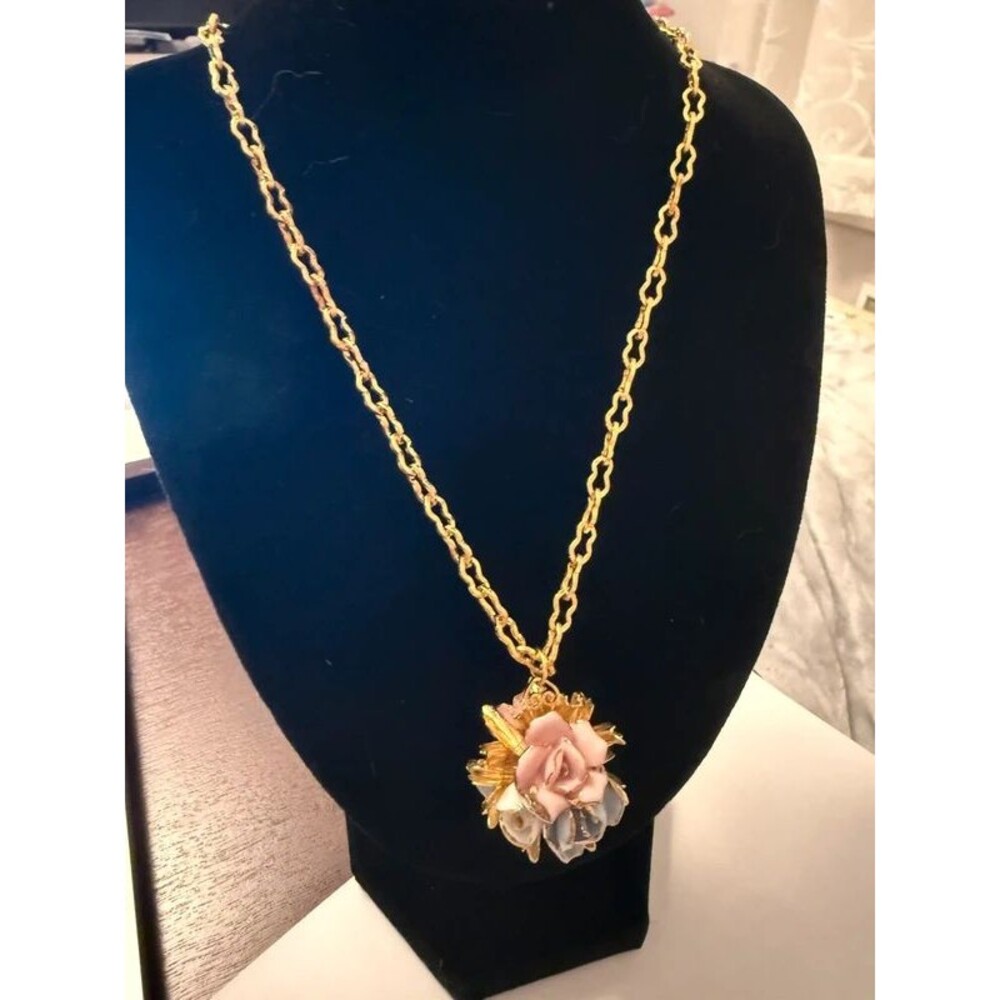 Vintage 50s 3D Porcelain Rose Necklace Coro Style